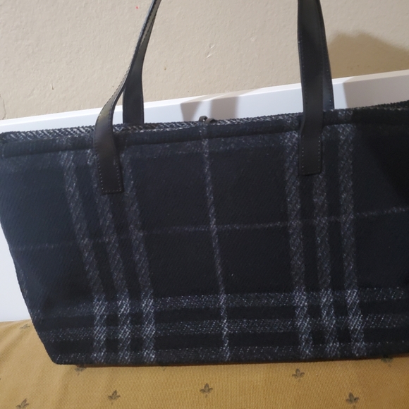 Burberry Bag - Picture 3 of 10
